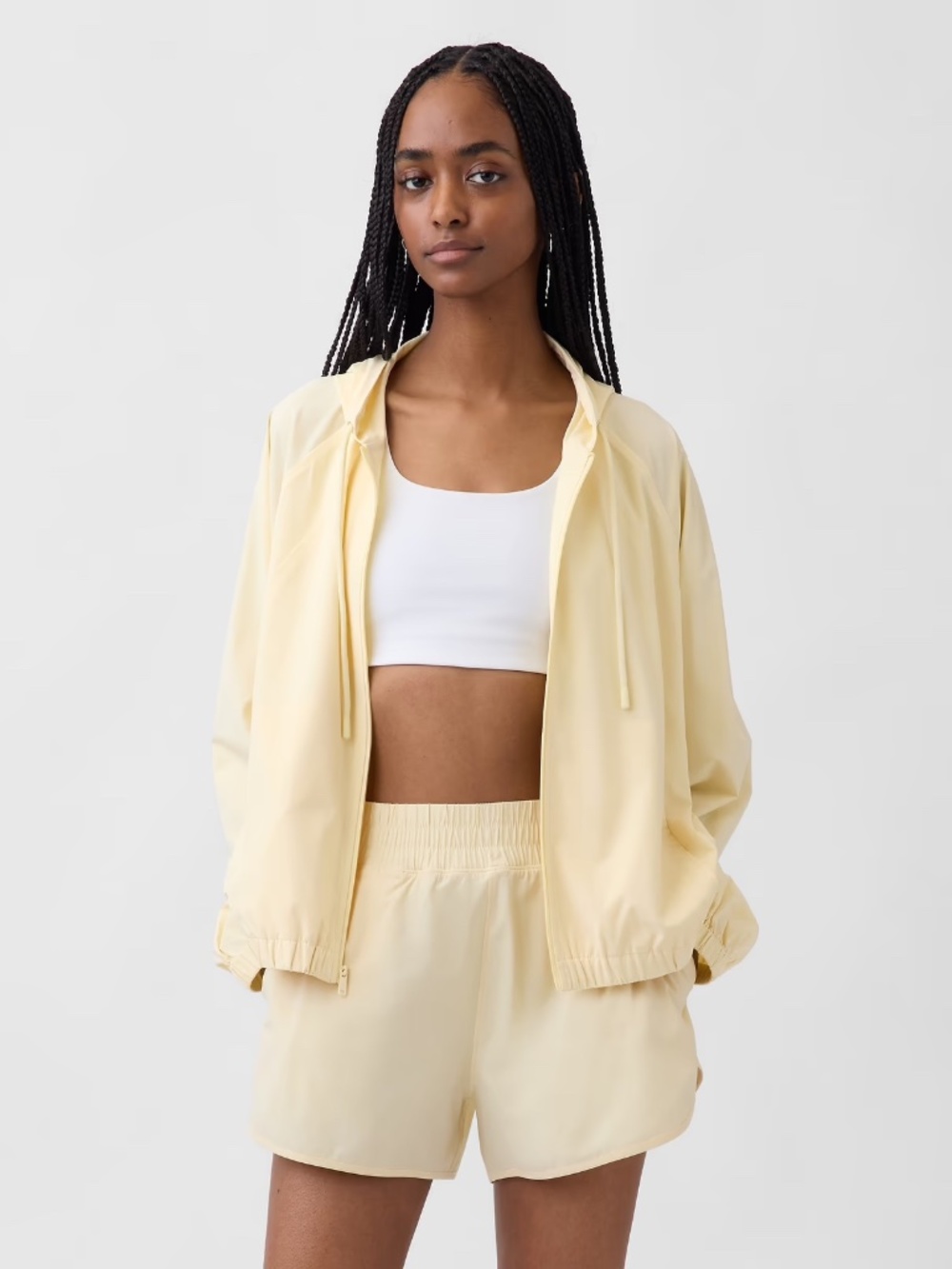 GapFit Tech Windbreaker NWT Large